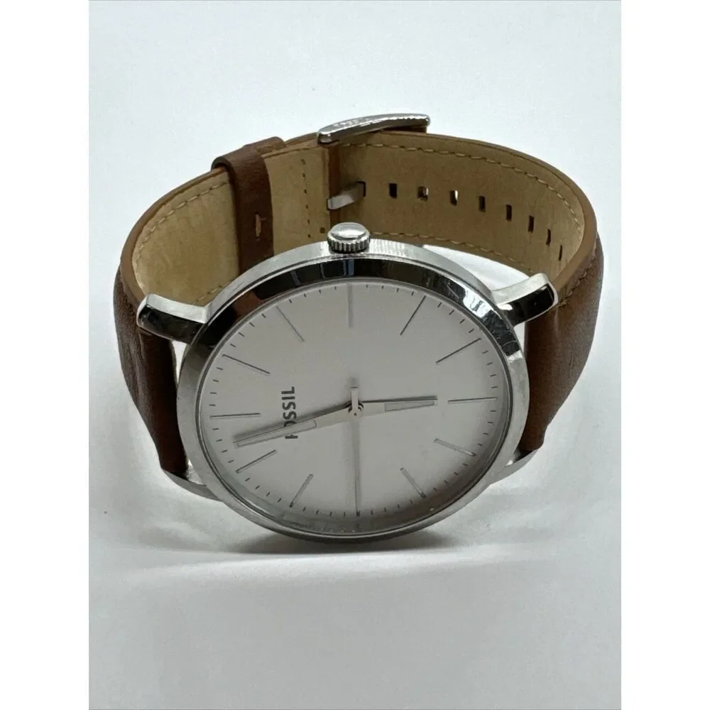 Fossil BQ2397 Men's Brown Leather Analog Silver Dial Quartz Wrist Watch AEA049